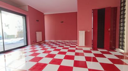 Three-room apartment of 108 m² in Qualiano (80019)
