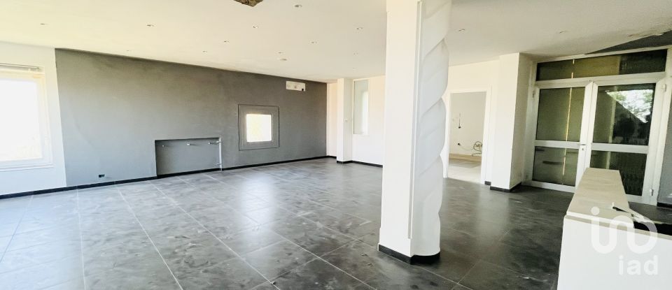 Casa 13 locali di 335 m² in Casale Monferrato (15033)