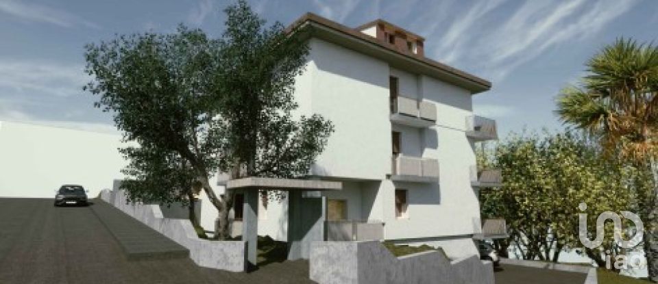 Appartamento 6 locali di 250 m² a San Benedetto del Tronto (63074)