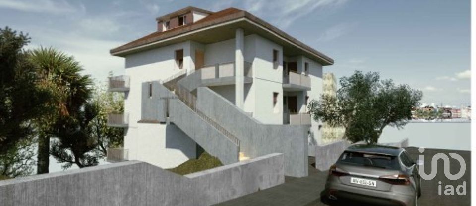 Appartamento 6 locali di 250 m² a San Benedetto del Tronto (63074)