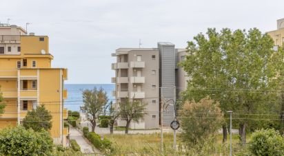 Building 3 rooms of 40 m² in Fano (61032)