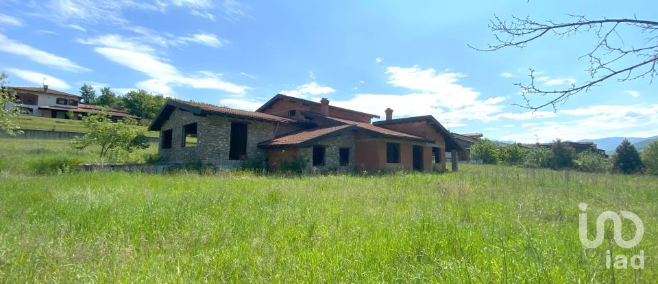 Rustico 0 locali di 400 m² in Cantalupo Ligure (15060)