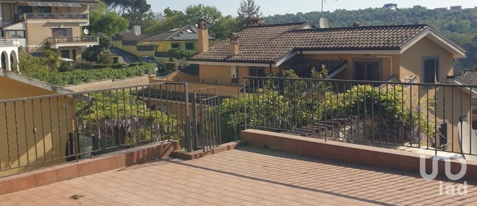 Farm 8 rooms of 140 m² in Sacrofano (00060)