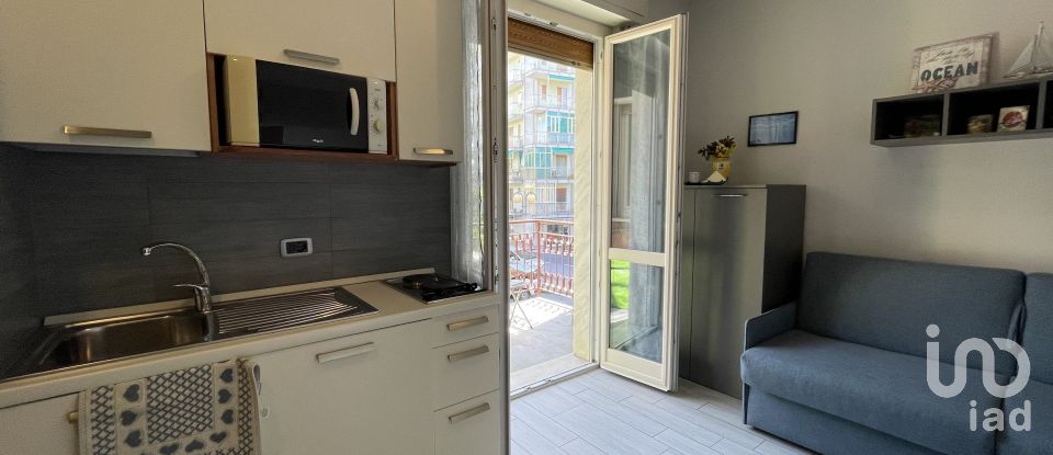 One-room apartment of 30 m² in Borghetto Santo Spirito (17052)