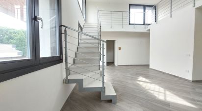 Loft 3 rooms of 139 m² in Reggio nell'Emilia (42123)