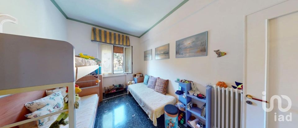 Three-room apartment of 106 m² in Arenzano (16011)