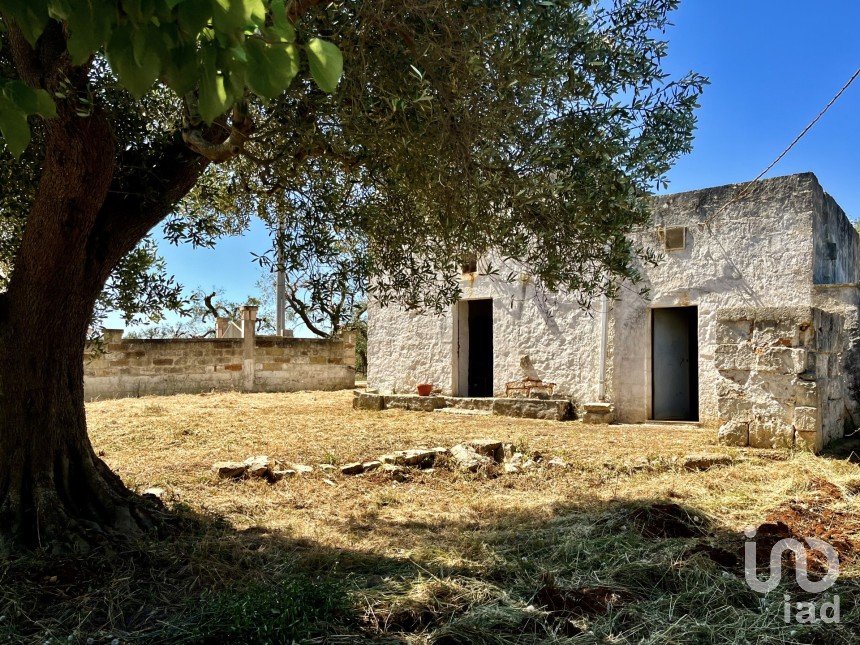 Rustico 2 locali di 45 m² in Carovigno (72012)