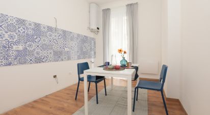 Apartment 5 rooms of 70 m² in Genova (16144)