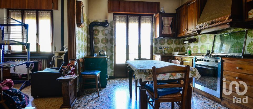 Casa indipendente 5 locali di 120 m² in Millesimo (17017)