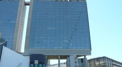 Three-room apartment of 70 m² in Genova (16129)