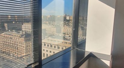 Three-room apartment of 70 m² in Genova (16129)