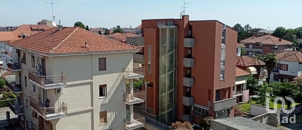 Costruzione di 900 m² in Valenza (15048)