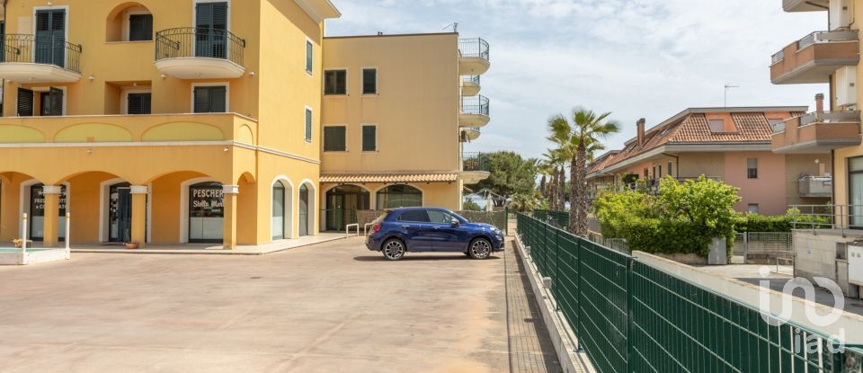 Two-room apartment of 46 m² in Cupra Marittima (63064)