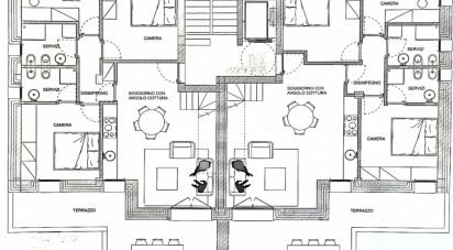 Attico / Mansarda / Loft 4 locali di 152 m² a Reggio nell'Emilia (42123)