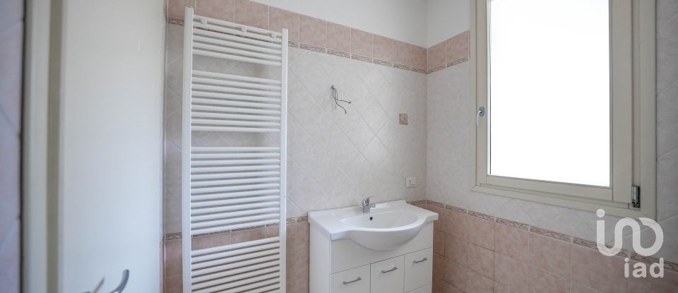 Three-room apartment of 64 m² in Comacchio (44022)