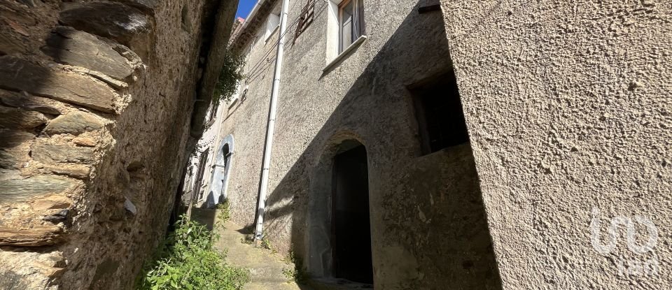 Casa di paese 6 locali di 155 m² in - (87030)