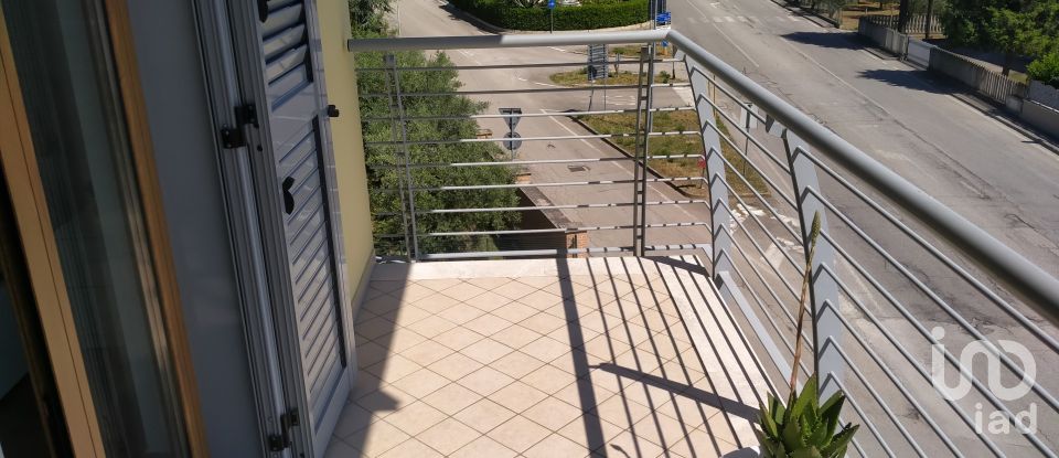 Palazzo / Stabile 3 locali di 85 m² a Mosciano Sant'Angelo (64023)