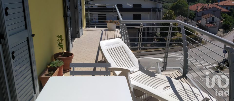 Palazzo / Stabile 3 locali di 85 m² a Mosciano Sant'Angelo (64023)