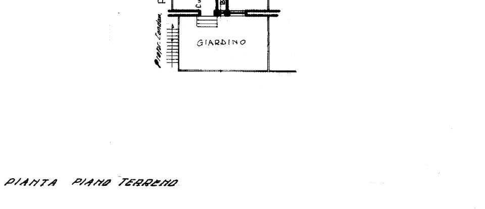 Four-room apartment of 67 m² in Genova (16141)