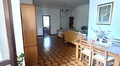 Three-room apartment of 100 m² in Carate Brianza (20841)