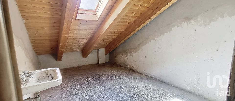 Trilocale di 91 m² a Saint-Vincent (11027)