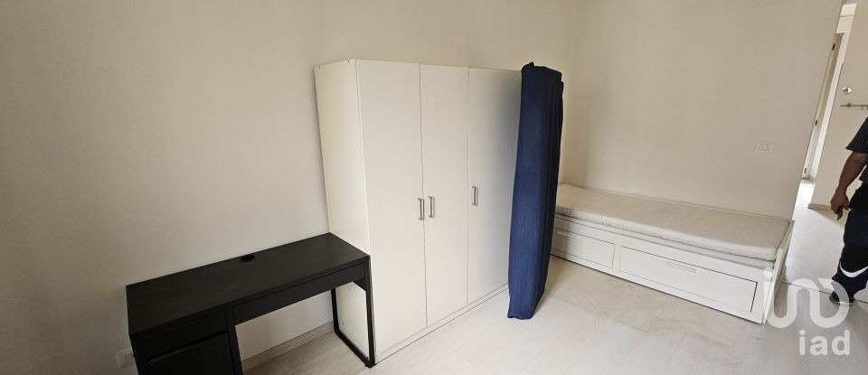 Two-room apartment of 40 m² in Torino (10152)