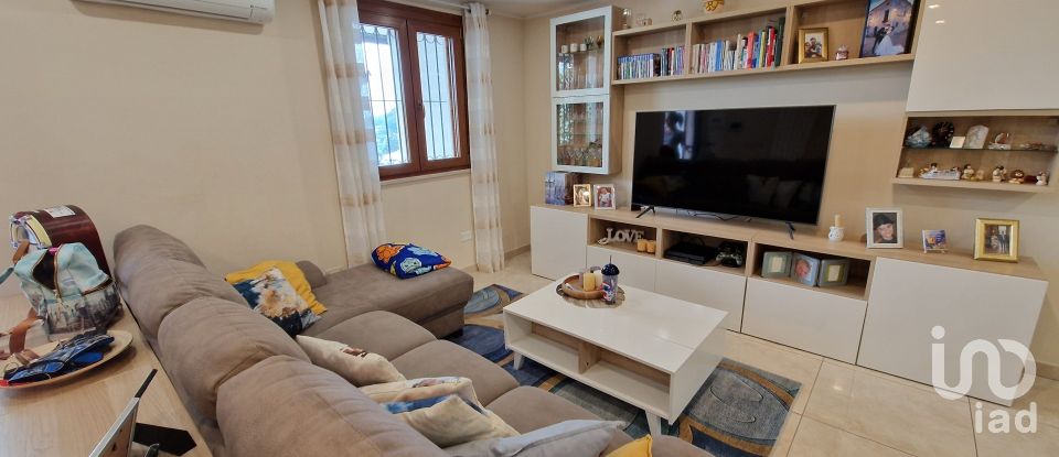 Casa indipendente 16 locali di 280 m² in Montesilvano (65015)