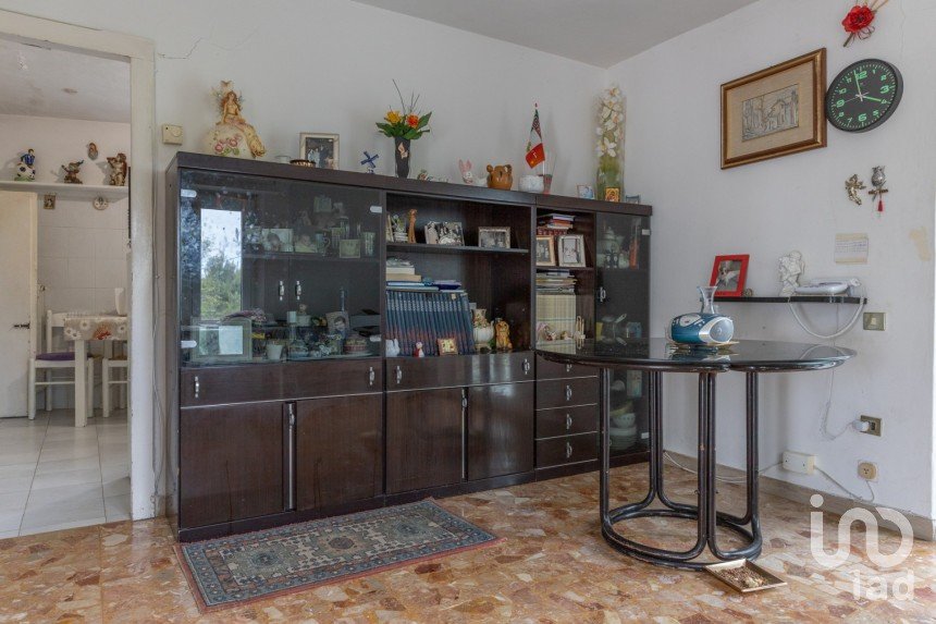 Block of flats 5 rooms of 82 m² in Osimo (60027)