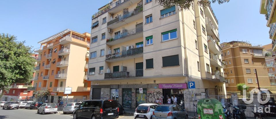 Bilocale di 56 m² a Roma (00167)