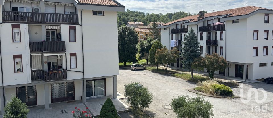 Quadrilocale di 126 m² a Deruta (06053)