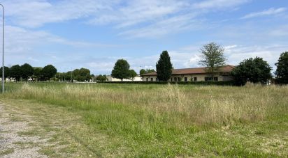 Land of 1,179 m² in Guidizzolo (46040)