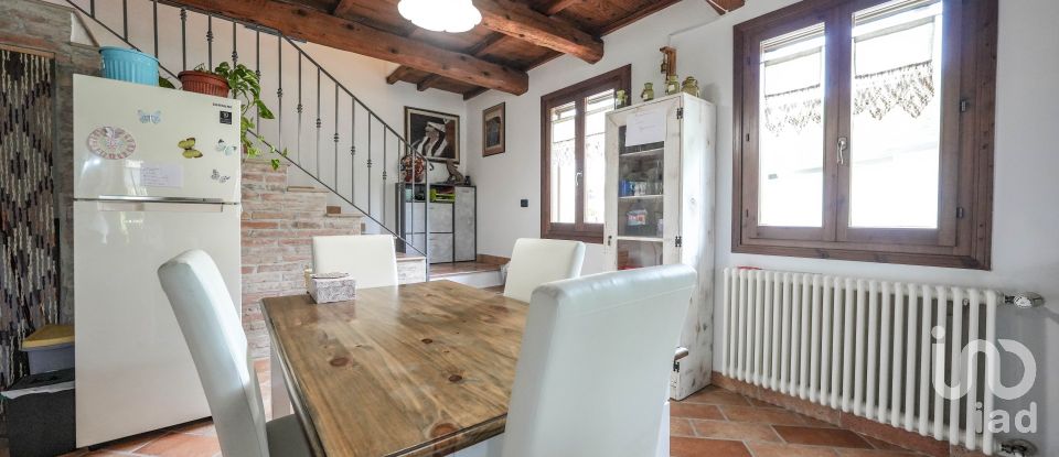 Casa indipendente 3 locali di 123 m² in Ro (44033)