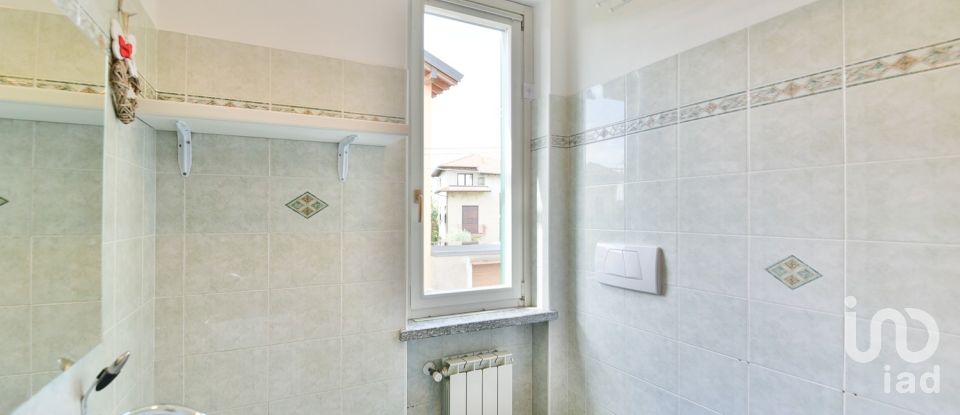 Bilocale di 80 m² a Binago (22070)