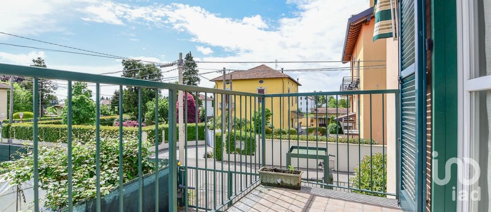 Bilocale di 80 m² a Binago (22070)