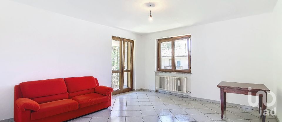 Three-room apartment of 92 m² in Quart (11020)