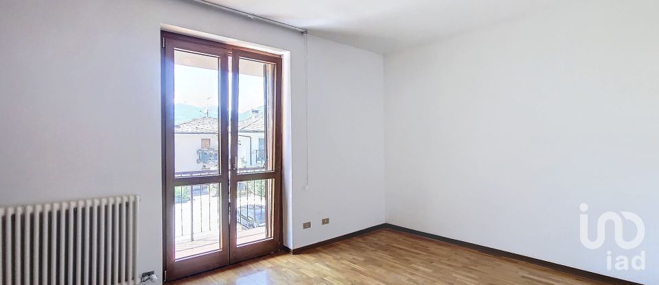 Three-room apartment of 92 m² in Quart (11020)