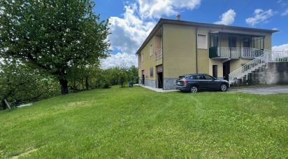 Casa 6 locali di 220 m² in Castelnuovo di Ceva (12070)