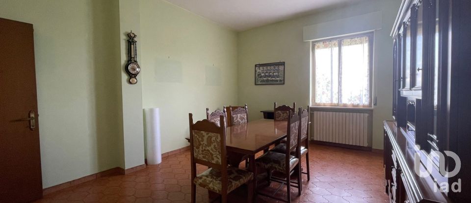 Casa 6 locali di 220 m² in Castelnuovo di Ceva (12070)