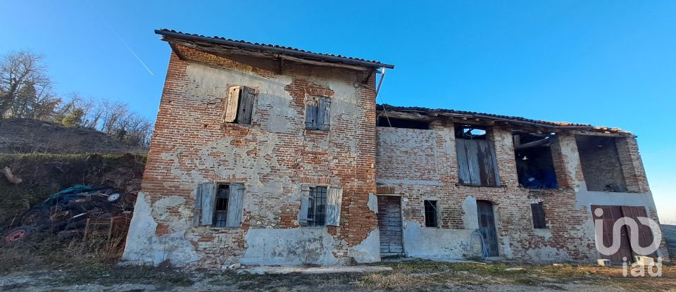 Rustico 5 locali di 147 m² in Cuccaro Monferrato (15037)