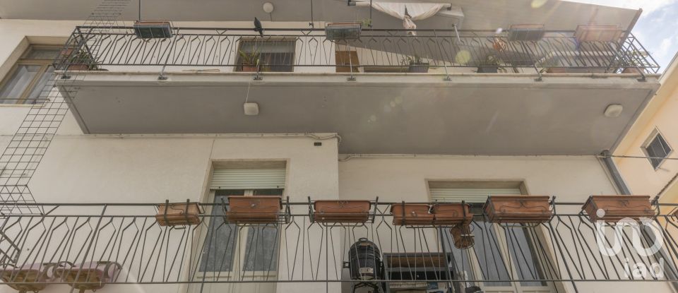 Appartamento 6 locali di 130 m² a Monteprandone (63076)