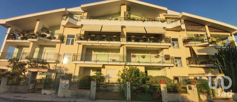 Appartamento 10 locali di 180 m² a Amantea (87032)