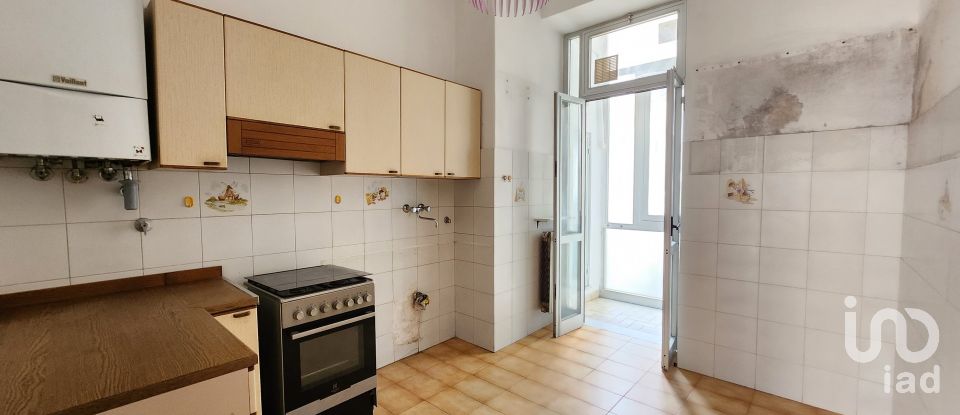 Four-room apartment of 71 m² in Savona (17100)