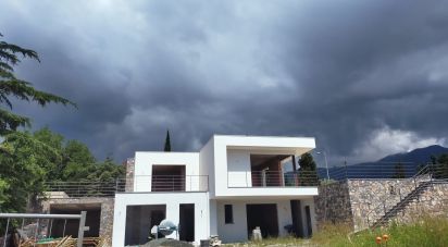 House 7 rooms of 158 m² in Varazze (17019)