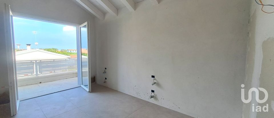 Villa Bifamiliare 8 locali di 170 m² in San Martino di Venezze (45030)