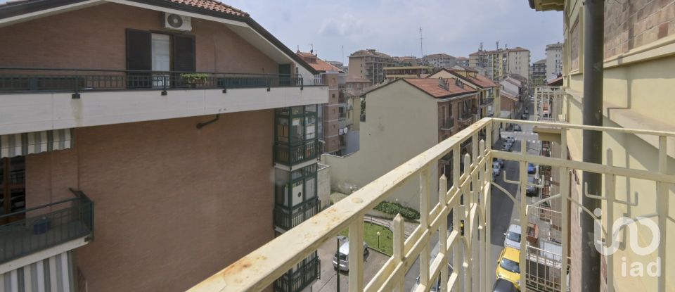 Three-room apartment of 85 m² in Torino (10139)