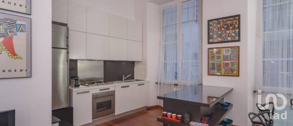 Three-room apartment of 110 m² in Genova (16123)