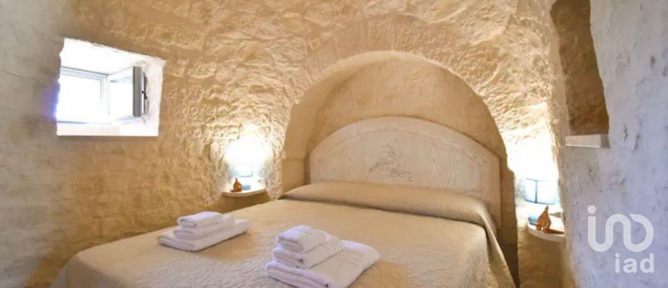 Trullo 4 locali di 100 m² in Alberobello (70011)