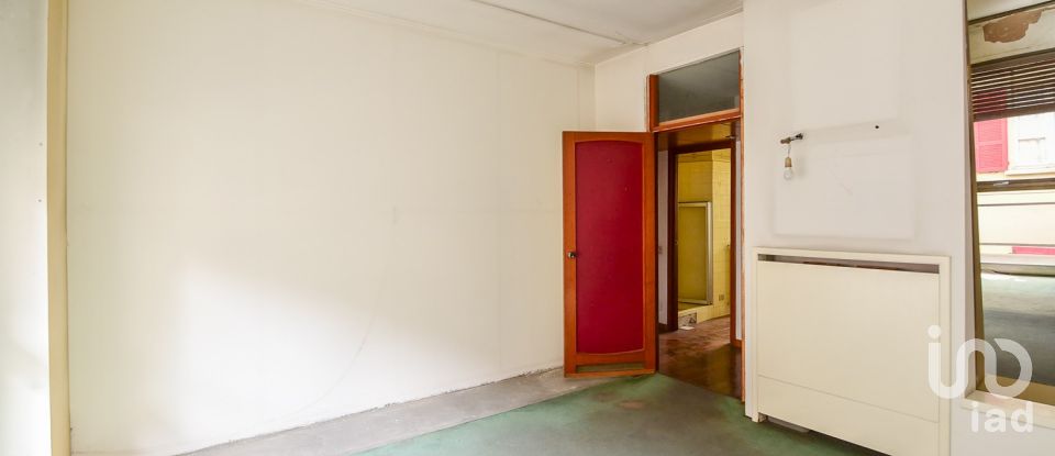 Costruzione di 518 m² in Cantù (22063)