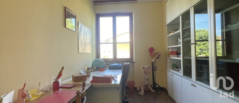 Casa indipendente 16 locali di 355 m² in Cortona (52044)