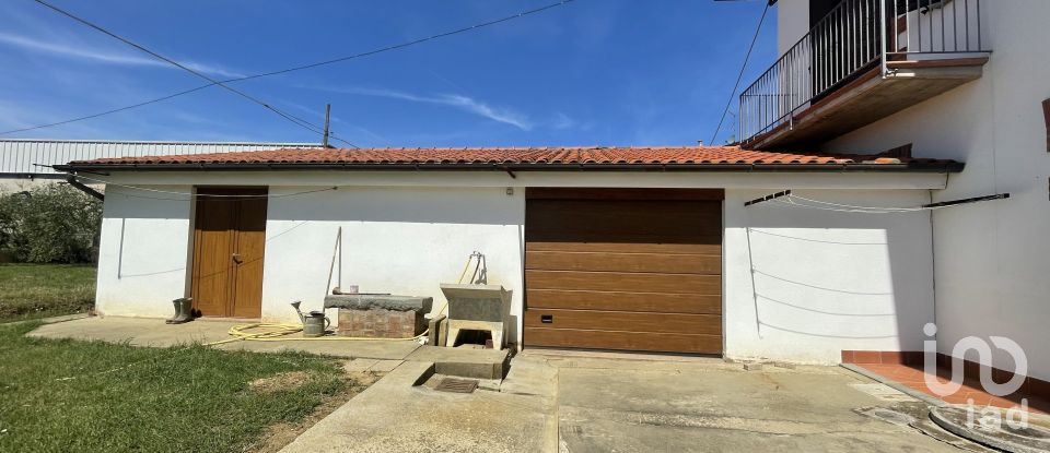 Casa indipendente 16 locali di 355 m² in Cortona (52044)